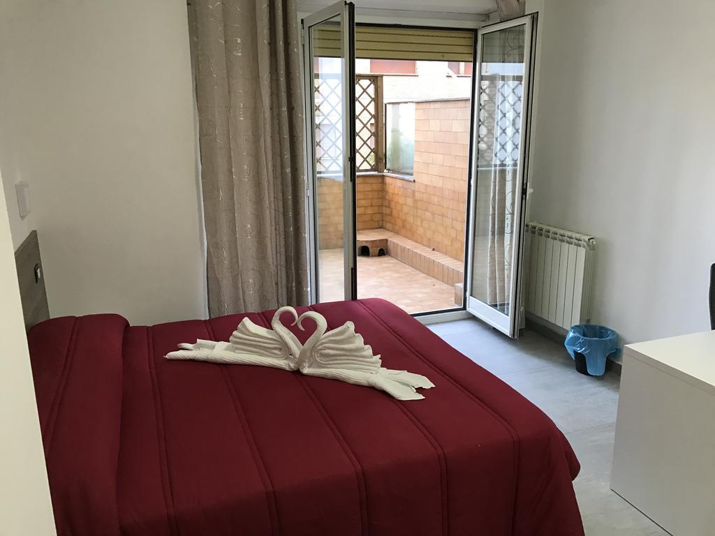 Tiburtina Royal Guest house *